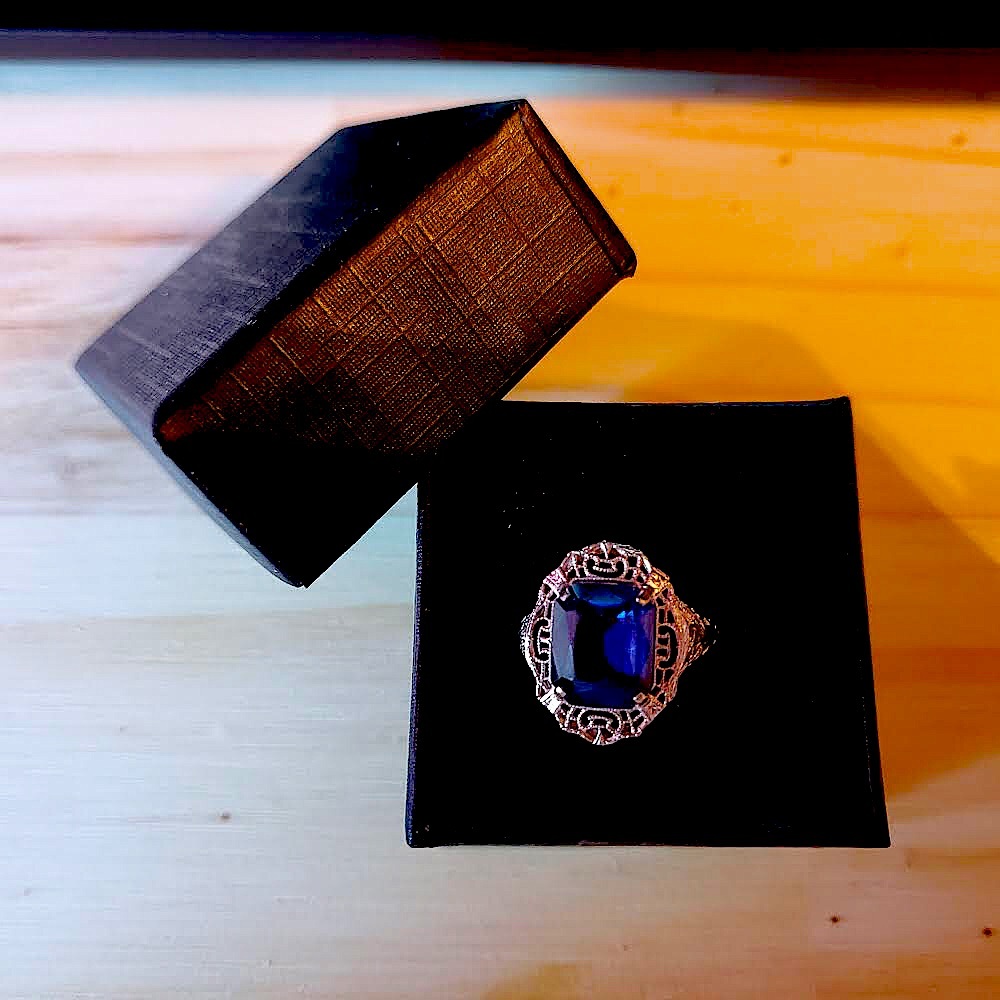 Sapphire Ring